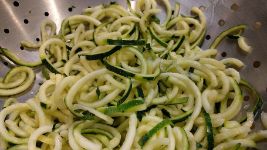 Zucchini Noodles (zoodles) with Pesto