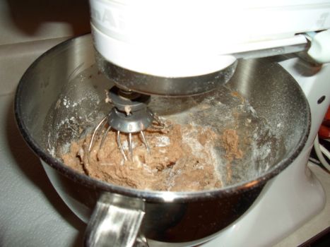 How to Mix and Knead Dough in a Stand Mixer